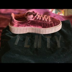 Fenty x Velvet Creeper 'Burgundy’!!!